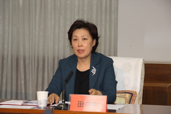 盟省委主委龙庄伟参加全省统一战线学习贯彻省第八次党代会精神座谈会(图2) 盟省委主委龙庄伟参加全省统一战线学习贯彻省第八次党代会精神座谈会(图2)