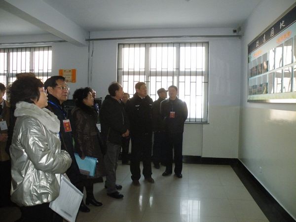 民盟河北省委到省未成年犯管教所开展帮教活动(图6)