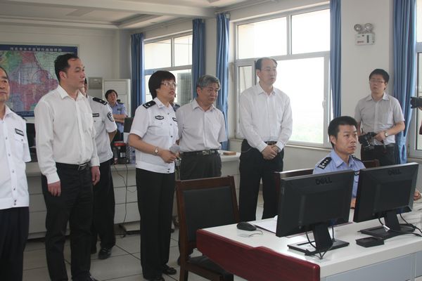 龙庄伟副主席出席河北省女子监狱“黄丝带”帮教活动(图3)