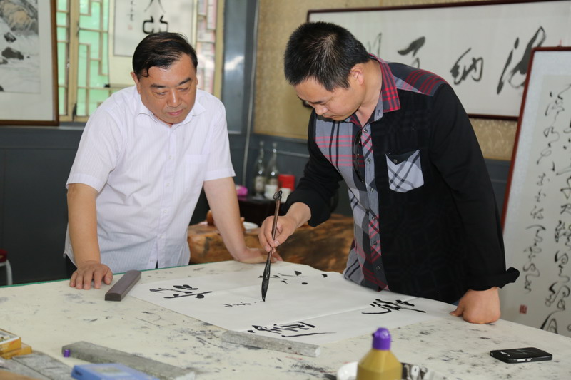 民盟河北美术院赴太行山区开展采风写生活动(图8)