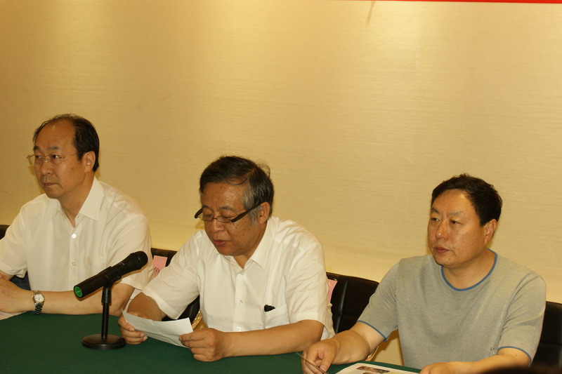 鲁平副主委、田咏副主委出席民盟邢台美术院成立仪式(图4)
