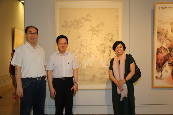 鲁平、张纬东副主委率我省盟员书画家赴京参加民盟中央“继往开来——中国民主同盟盟员美术作品展”开幕式(图2) 鲁平、张纬东副主委率我省盟员书画家赴京参加民盟中央“继往开来——中国民主同盟盟员美术作品展”开幕式(图2)
