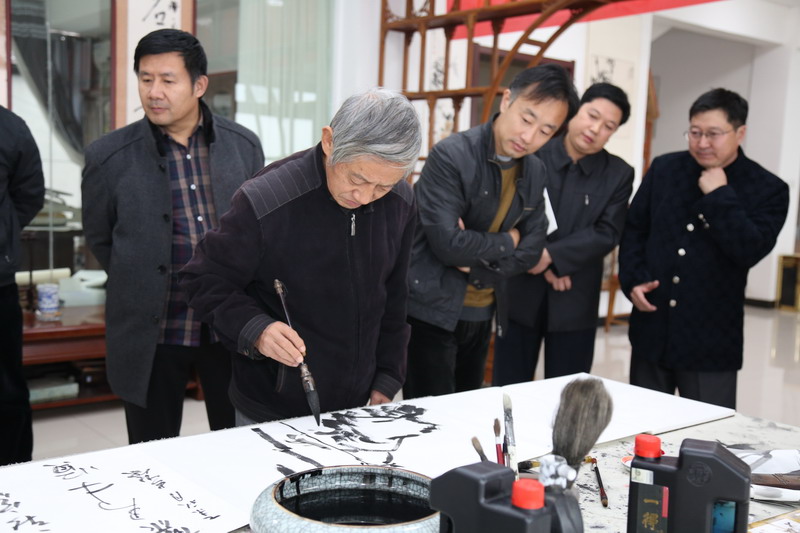 民盟衡水市美术院写生基地暨“盟员之家”举行揭牌仪式(图7) 民盟衡水市美术院写生基地暨“盟员之家”举行揭牌仪式(图7)