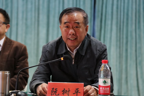 民盟承德市委召开纪念中国民主同盟成立75周年暨民盟承德市委成立35周年庆祝大会(图2) 民盟承德市委召开纪念中国民主同盟成立75周年暨民盟承德市委成立35周年庆祝大会(图2)