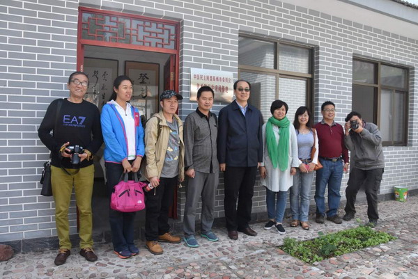民盟河北美术院赴邯郸开展写生采风活动(图1)