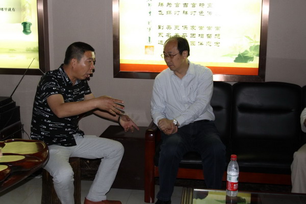 鲁平副主委参加民盟省直工委科技二总支藁城宫灯博物馆调研活动(图2)