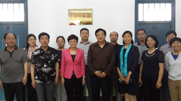 曹凯副主委出席民盟承德市委“盟员之家”揭牌仪式(图2)