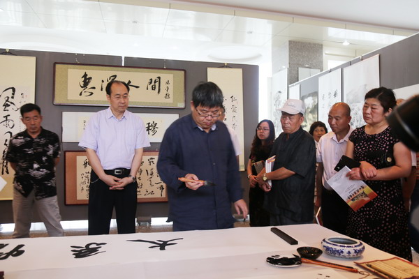 民盟河北省委举办“同心共筑中国梦” 书画展(图13)