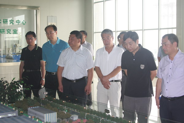 鲁平、田咏副主委参加《加快太行山生态产业发展研究》课题调研(图4) 鲁平、田咏副主委参加《加快太行山生态产业发展研究》课题调研(图4)