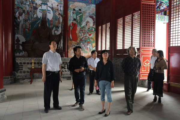 曲伟到民盟中央美术院河北分院进行调研(图8)