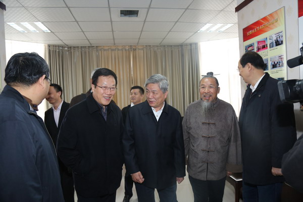 张平、龙庄伟副主席出席民盟中央美术院河北美术学院创作基地揭牌仪式(图15)