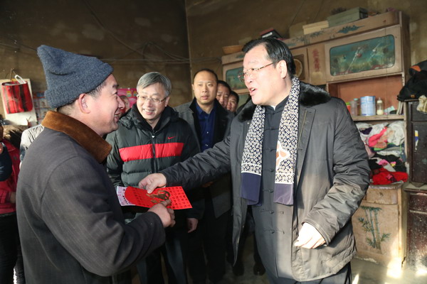 边发吉主委到曲阳县扶贫联系点慰问困难群众(图6)