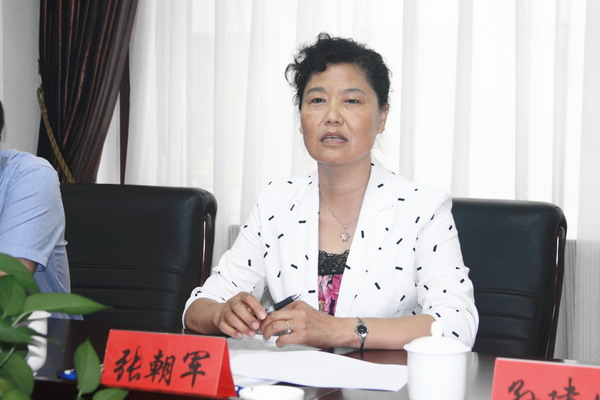 边发吉主委接受《毕节晚报》媒体中央厨房专访(图4) 边发吉主委接受《毕节晚报》媒体中央厨房专访(图4)