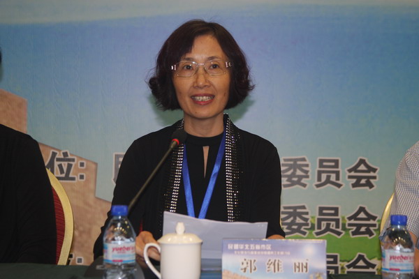 民盟华北五省市区文化、旅游与精准扶贫暨盟务工作研讨会在张家口举办(图6) 民盟华北五省市区文化、旅游与精准扶贫暨盟务工作研讨会在张家口举办(图6)