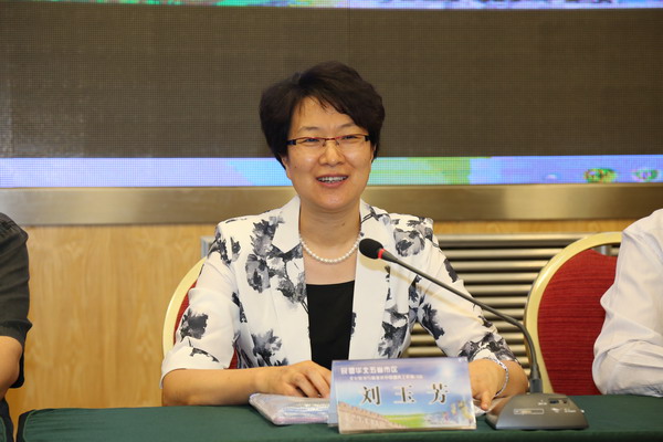 民盟华北五省市区文化、旅游与精准扶贫暨盟务工作研讨会在张家口举办(图14) 民盟华北五省市区文化、旅游与精准扶贫暨盟务工作研讨会在张家口举办(图14)