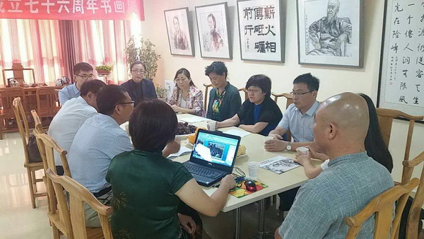 民盟中央宣传部部长曲伟到民盟邯郸市美术院“盟员之家”调研(图3)