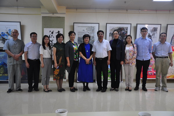 民盟中央宣传部部长曲伟到民盟邯郸市美术院“盟员之家”调研(图4)