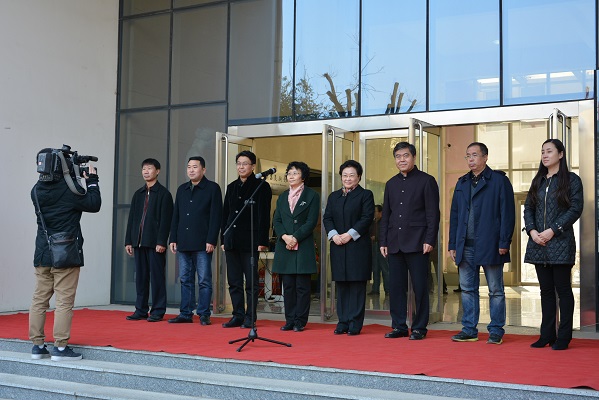 民盟沧州市委举办“喜庆中共十九大书画作品展”(图1)