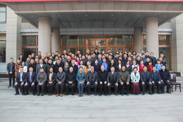 民盟河北省直五届一次全委(扩大) 会议在石召开(图4) 民盟河北省直五届一次全委(扩大) 会议在石召开(图4)