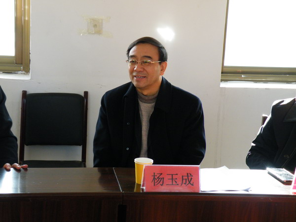 边发吉主委到曲阳县扶贫联系点调研(图6) 边发吉主委到曲阳县扶贫联系点调研(图6)