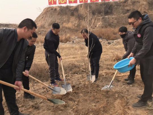 民盟河北省直经济总支到西柏坡开展植树活动(图2)