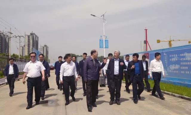 丁仲礼主席赴广宗县专题调研扶贫工作(图1)