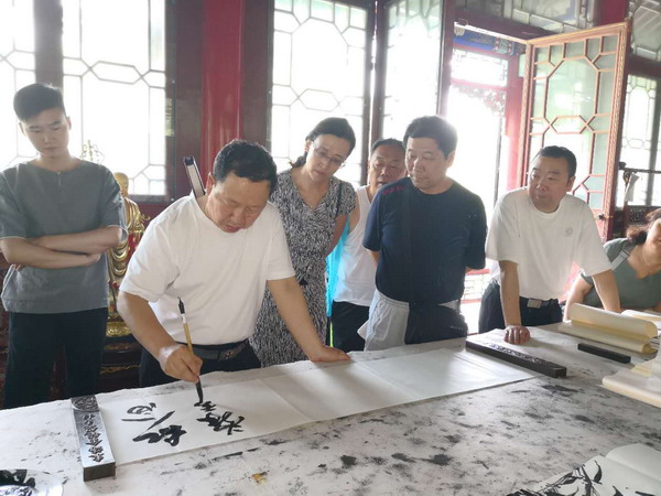民盟张家口美术院与河北美术学院艺术家在新乐举行书画笔会(图2)