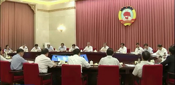 边发吉主委参加全国政协双周协商座谈会围绕“弘扬劳模精神和工匠精神”建言资政(图1)
