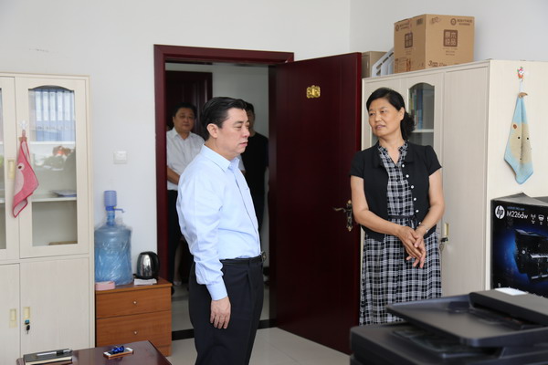 冉万祥调研走访民盟河北省委机关(图1)