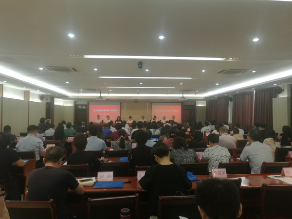 张朝军副主委到省社院看望参加培训盟员(图1)