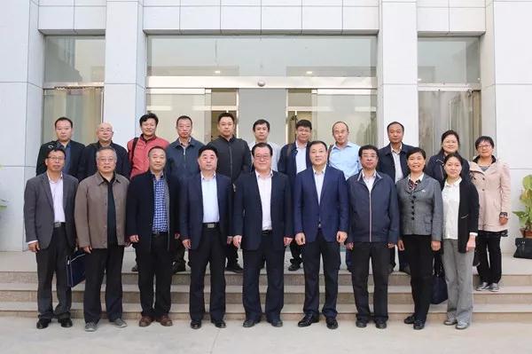 边发吉主委率队赴邯郸开展民盟高校基层组织建设调研(图6) 边发吉主委率队赴邯郸开展民盟高校基层组织建设调研(图6)