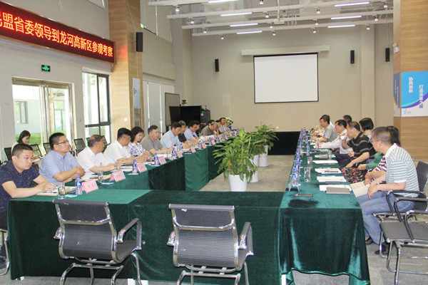 民盟河北省委调研组赴廊坊就政务网络安全进行调研(图3)