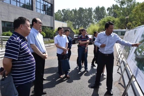 鲁平副主委就《固废污染防治与综合利用》到江苏省徐州市调研(图1) 鲁平副主委就《固废污染防治与综合利用》到江苏省徐州市调研(图1)