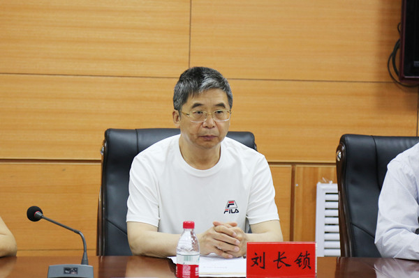 边发吉主委一行赴承德围场开展脱贫攻坚民主监督调研(图11) 边发吉主委一行赴承德围场开展脱贫攻坚民主监督调研(图11)