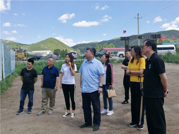 张纬东副主委赴张家口就《加强京津冀非物质文化遗产协同保护》开展调研(图2) 张纬东副主委赴张家口就《加强京津冀非物质文化遗产协同保护》开展调研(图2)