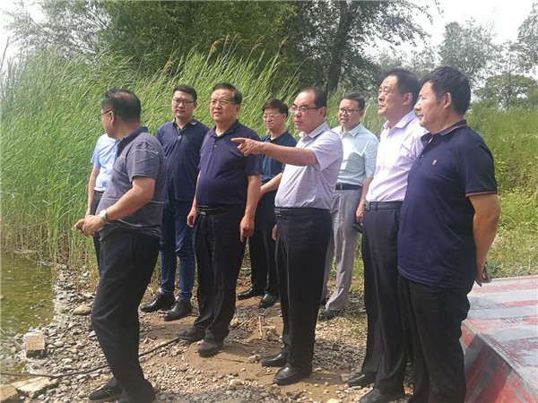 郭斌副主委就《京津冀湿地变化与保护》 进行调研(图1) 郭斌副主委就《京津冀湿地变化与保护》 进行调研(图1)