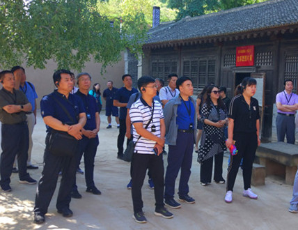 弘扬延安精神 坚定理想信念——民盟保定市委领导班子赴延安学习(图6)