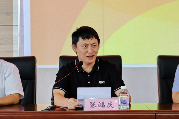 民盟“烛光行动——新东方教师社会责任行”启动仪式在深泽举行(图3) 民盟“烛光行动——新东方教师社会责任行”启动仪式在深泽举行(图3)