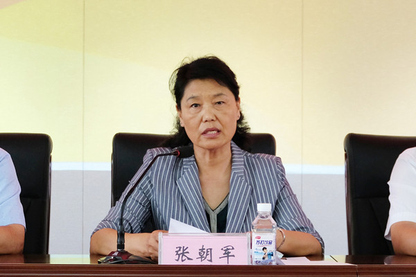 民盟“烛光行动——新东方教师社会责任行”启动仪式在深泽举行(图2) 民盟“烛光行动——新东方教师社会责任行”启动仪式在深泽举行(图2)
