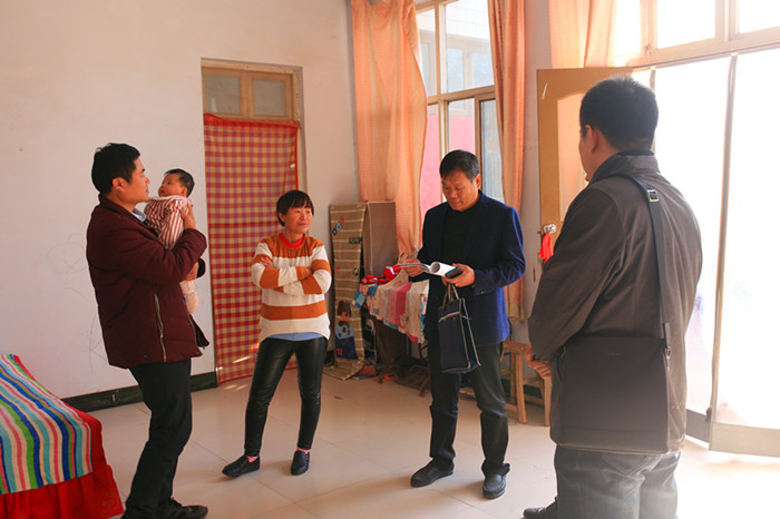民盟邯郸市委到肥乡区开展脱贫攻坚专项民主监督调研活动(图2)