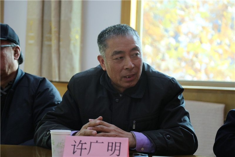 民盟河北省委召开省会高校基层组织学习中共十九大精神座谈会(图5) 民盟河北省委召开省会高校基层组织学习中共十九大精神座谈会(图5)
