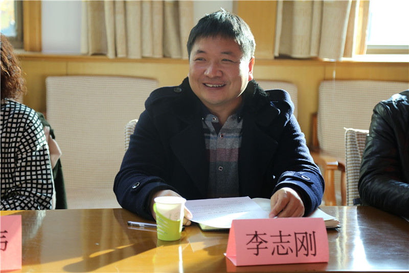 民盟河北省委召开省会高校基层组织学习中共十九大精神座谈会(图11) 民盟河北省委召开省会高校基层组织学习中共十九大精神座谈会(图11)