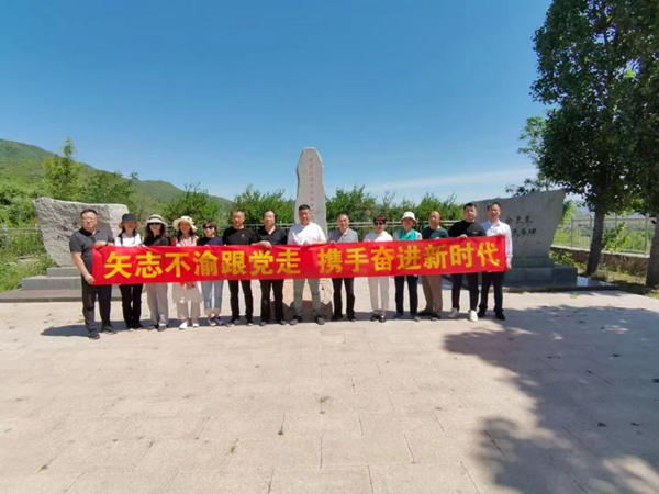 民盟河北省直工委科技一总支 开展“矢志不渝跟党走 携手奋进新时代” 政治交接主题教育(图2)