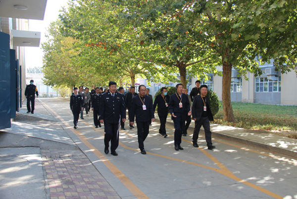 民盟河北省委与深州监狱联合举办“黄丝带帮教”活动(图1)