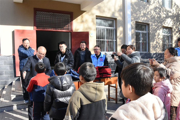 民盟邯郸市委在肥乡区赵寨村举办乡村振兴座谈会(图2)