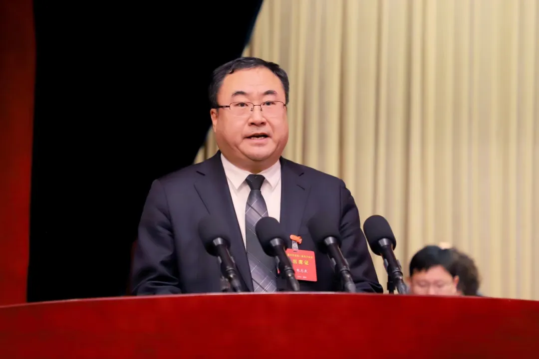 【聚焦廊坊两会】张志庆代表民盟廊坊市委在市政协全会上作大会发言(图1)