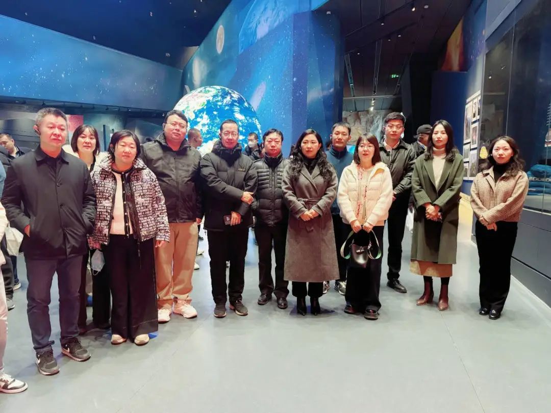博物致知 文化铸魂 | 民盟保定市文化支部、河北大学附属医院总支联合开展研学活动(图2)