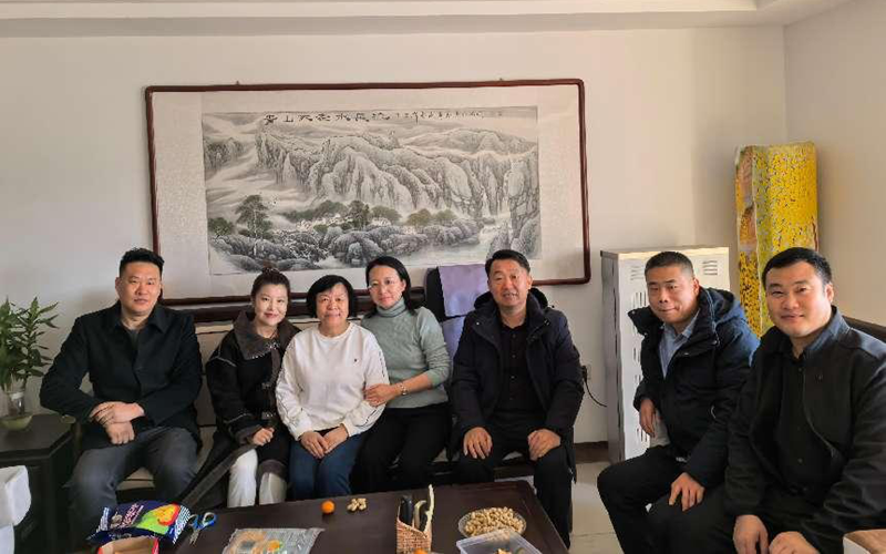 民盟农业总支开展新春慰问老盟员活动(图1)
