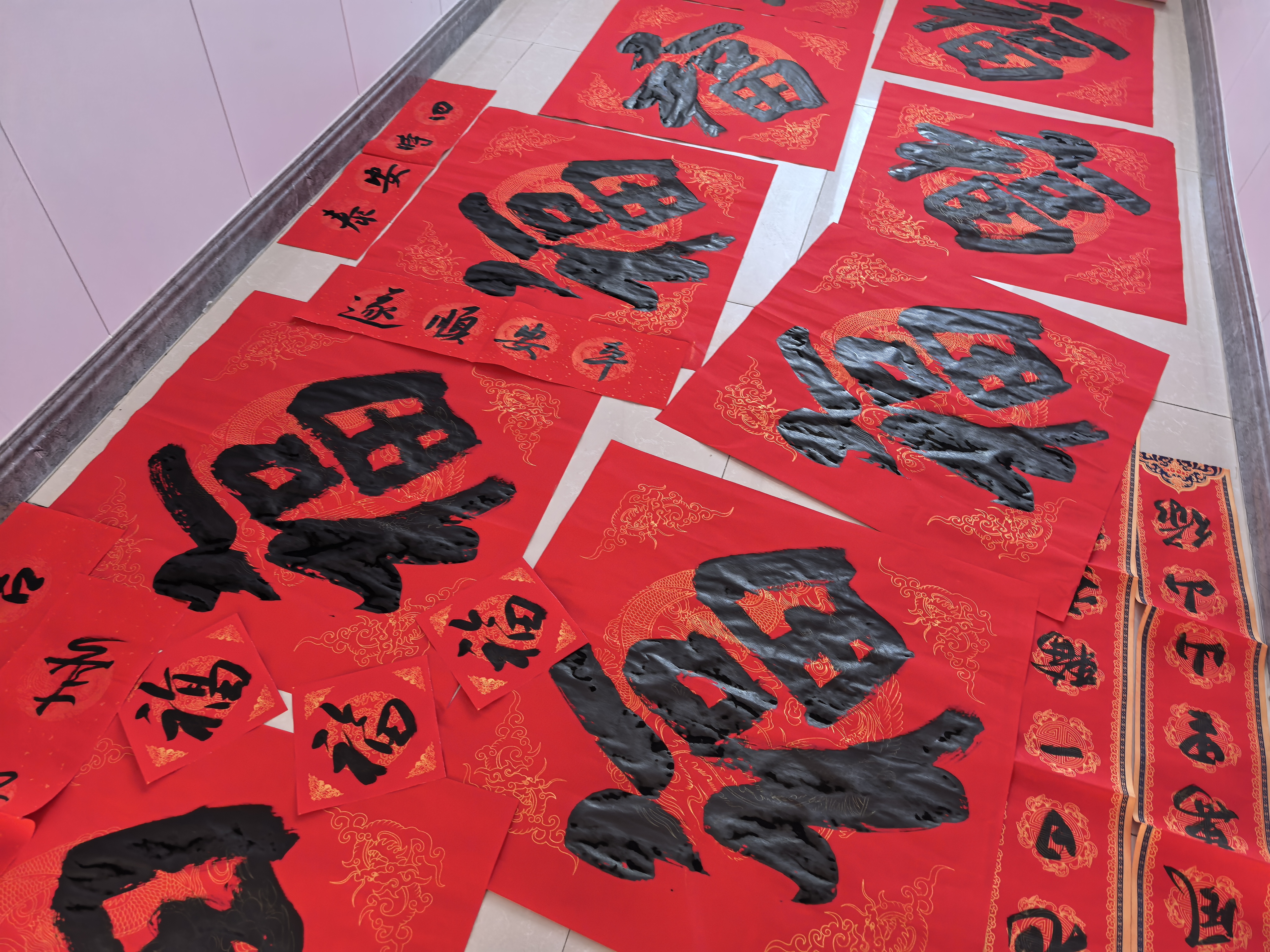 民盟沧州美术院到沧县开展“春联送福进万家”活动(图6)