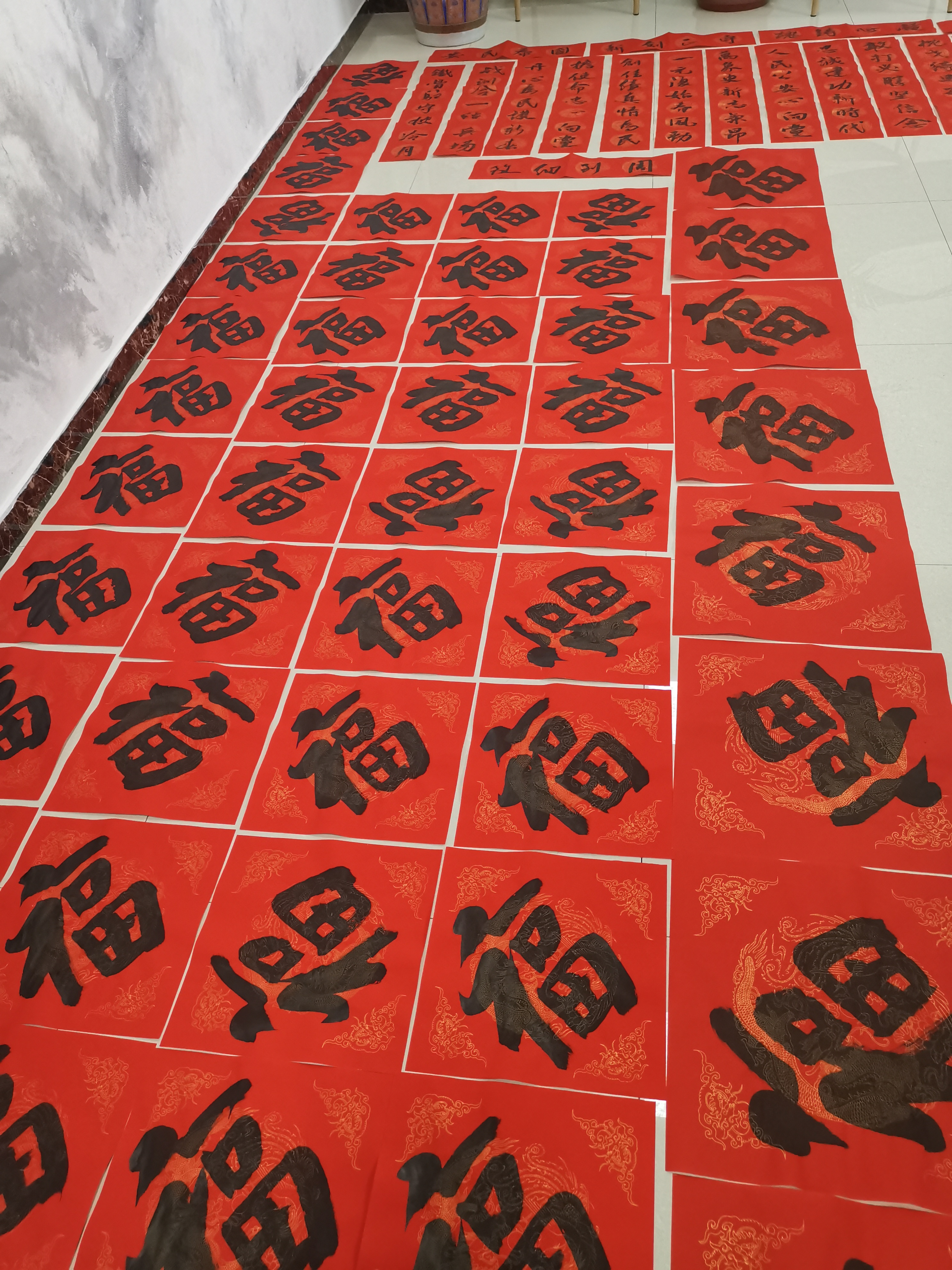 民盟沧州美术院走进市特警支队开展“迎新春、写春联、送祝福”活动(图7)